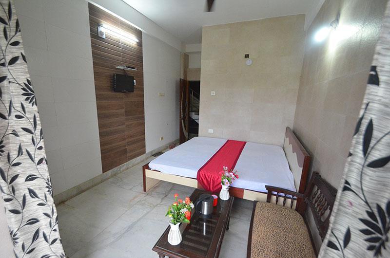 Provanil Guest House Puri Exterior foto