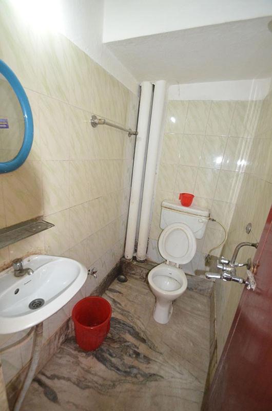Provanil Guest House Puri Exterior foto